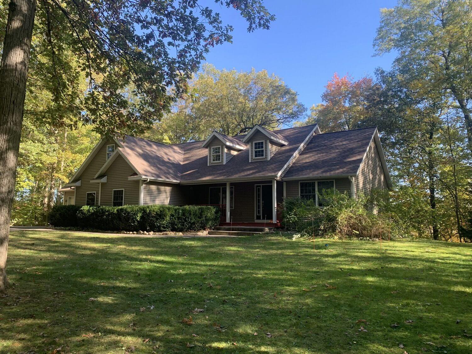 roofing companies in Lowell