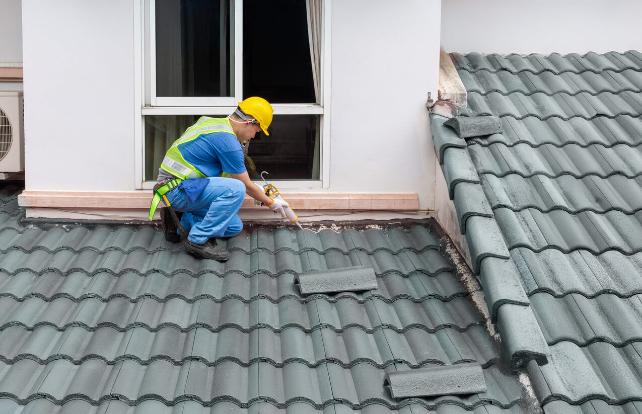 commercial vs residential roofing
